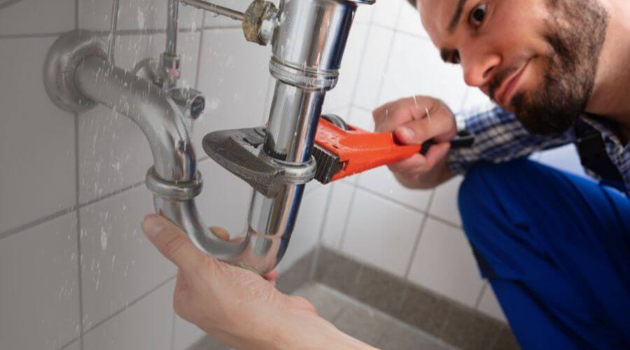 Local annual plumbing maintenance in Green Forest, AR